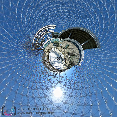 Tiny Planet Biosphere - Parc Jean-Drapeau