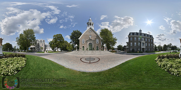 Place de l’Église 360 PhotoSphere - Boucherville, Québec
